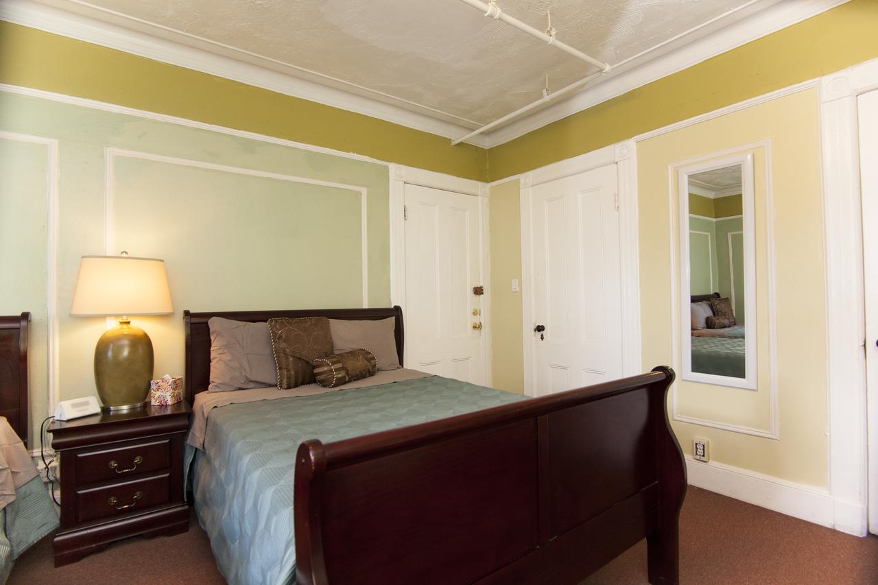 Saint Nicholas Inn Нью-Йорк Экстерьер фото